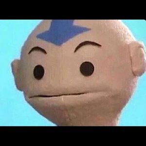 Meet your Posher, Issa